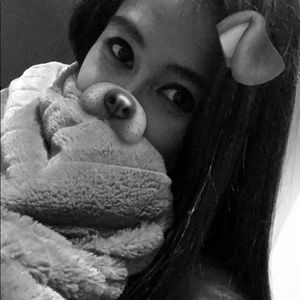 Meet your Posher, Eliza